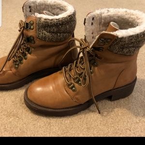 fur line size 7 winter boots